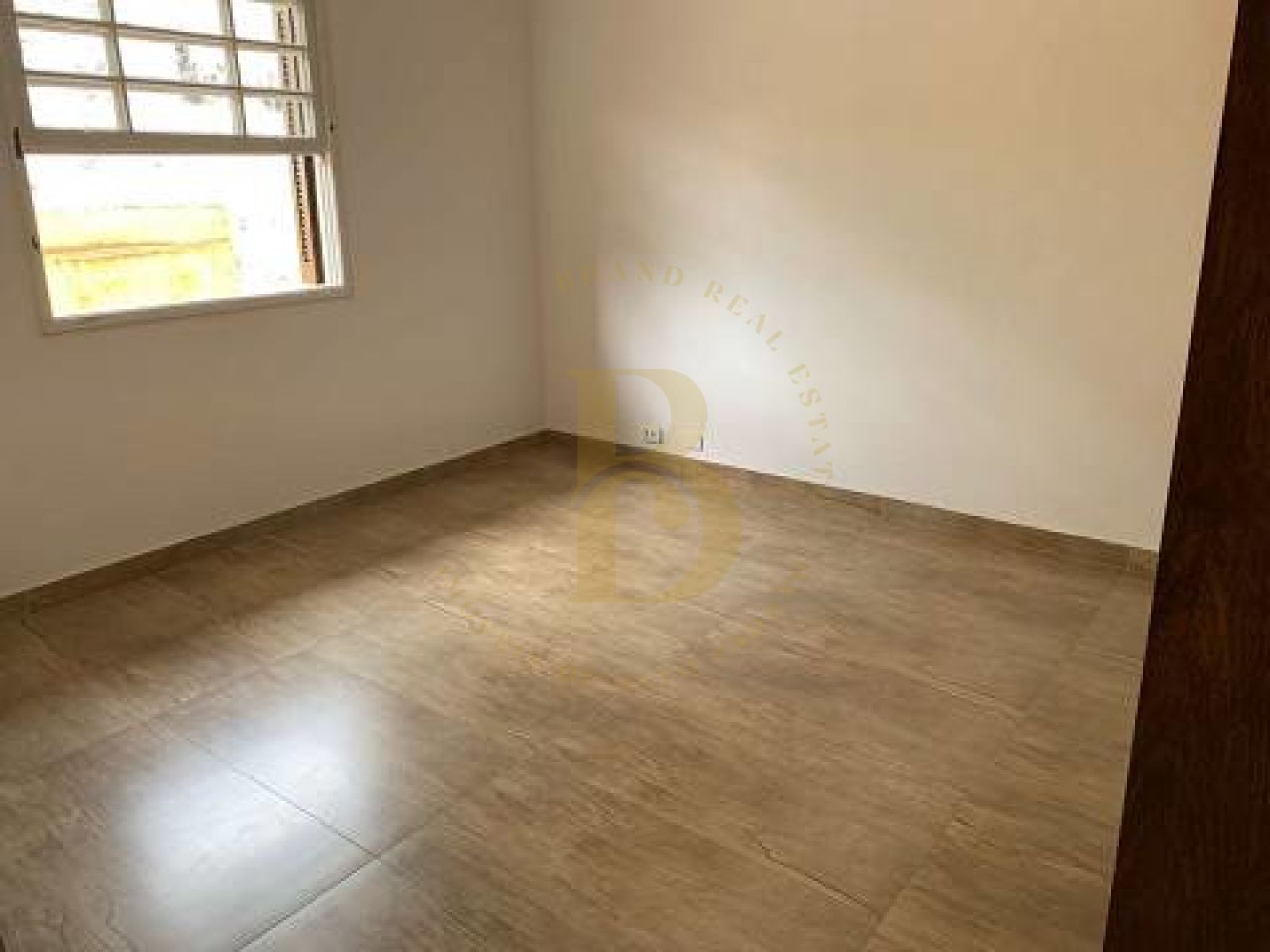 Foto 6 - BR9256
