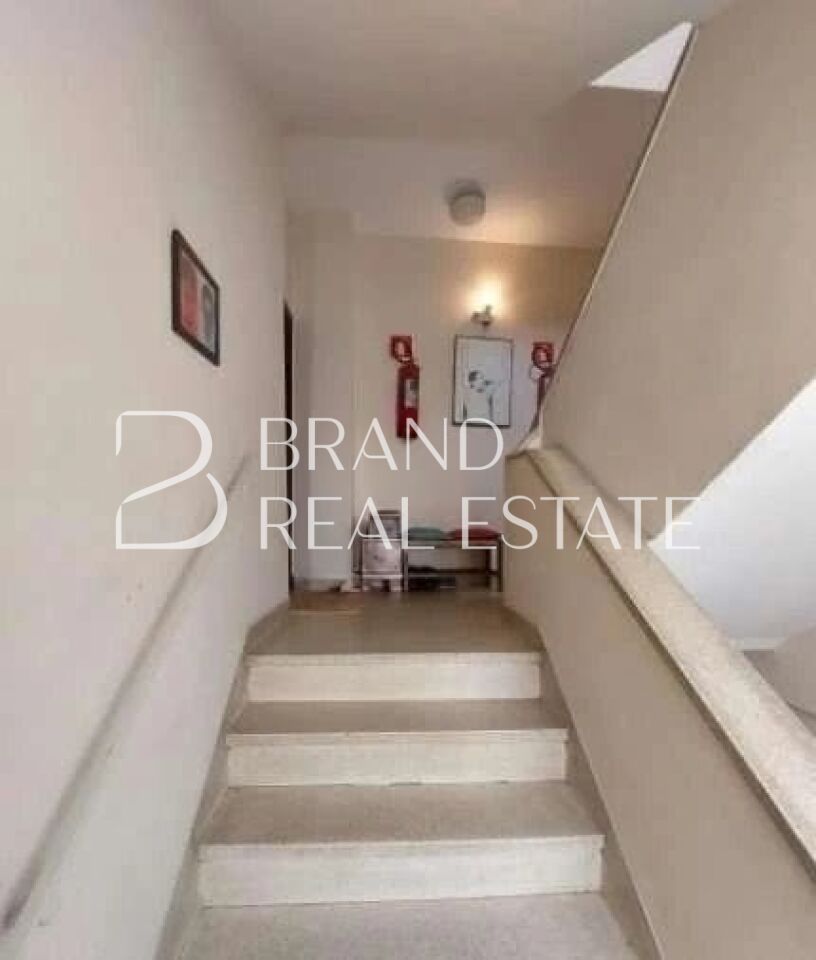 Foto 6 - BR9308