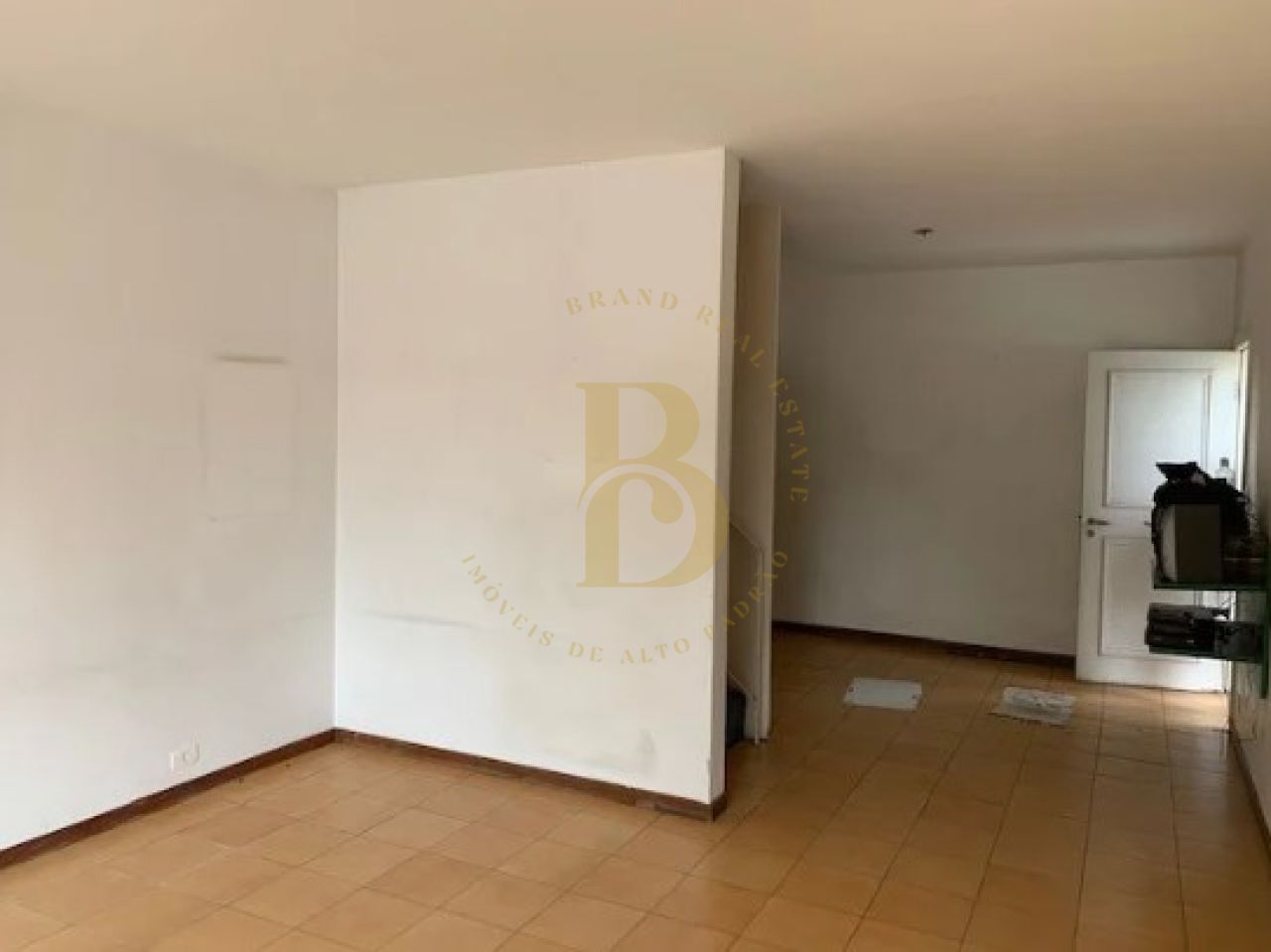 Foto 6 - BR9471