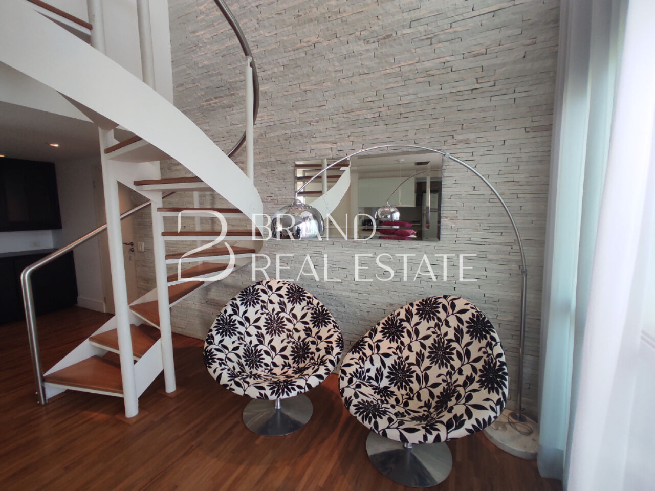 Foto 6 - BR9525