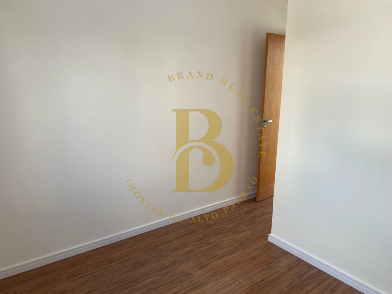 Foto 9 - BR9573