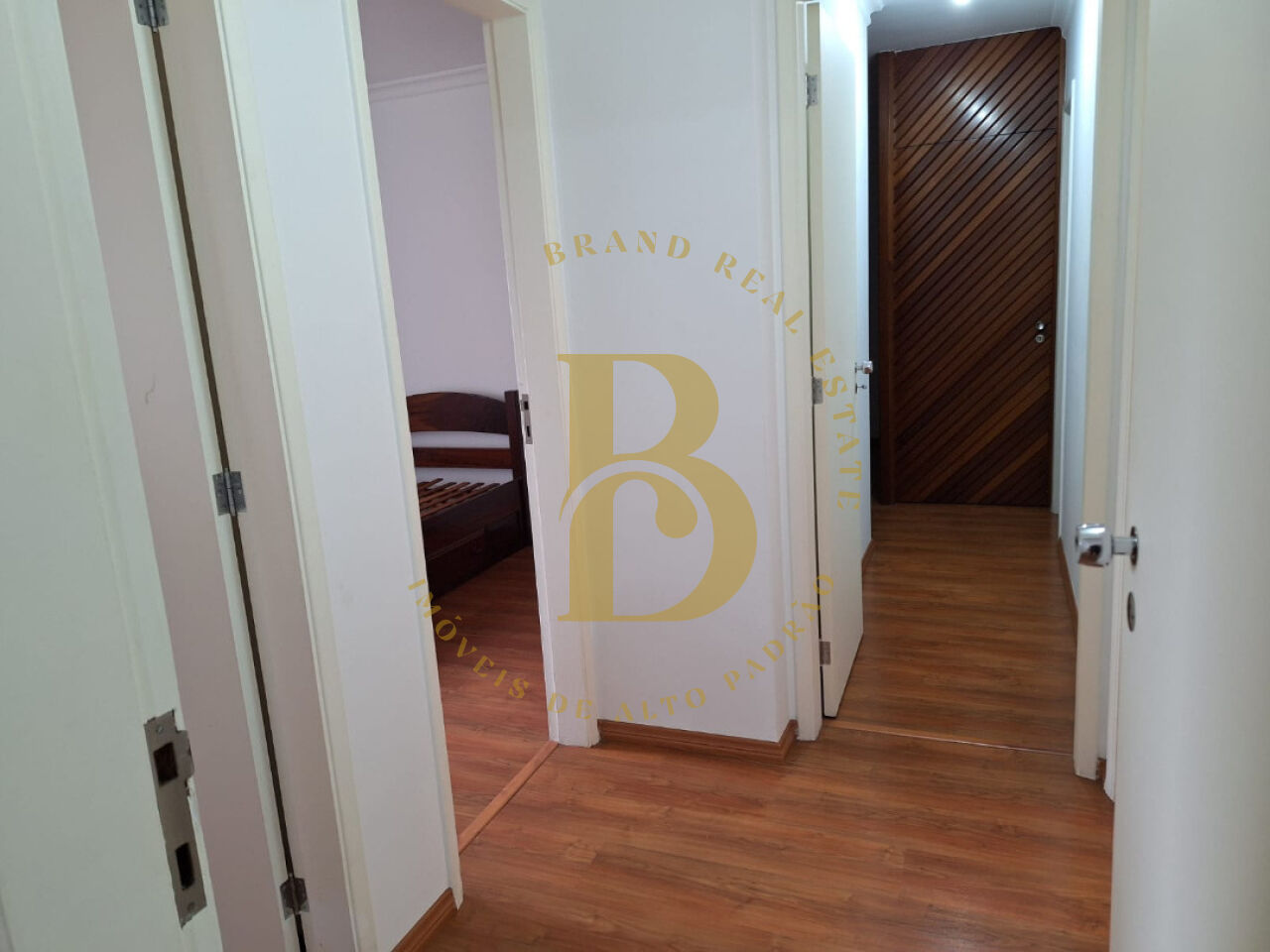 Foto 5 - BR9606