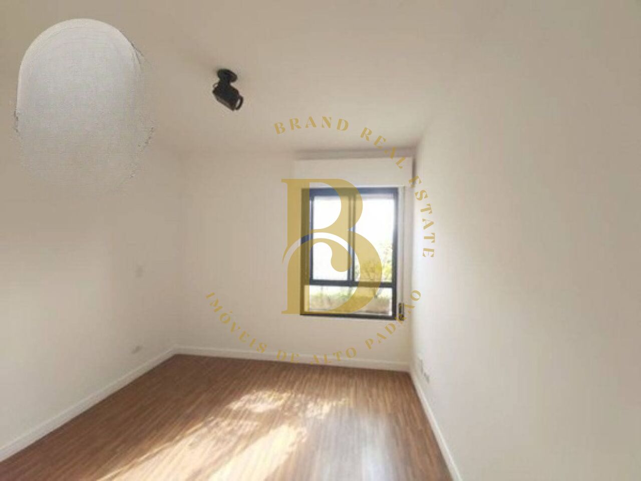 Foto 7 - BR9696