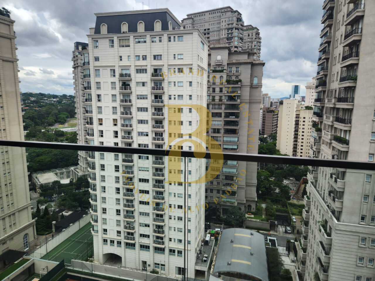 Foto 10 - BR9708