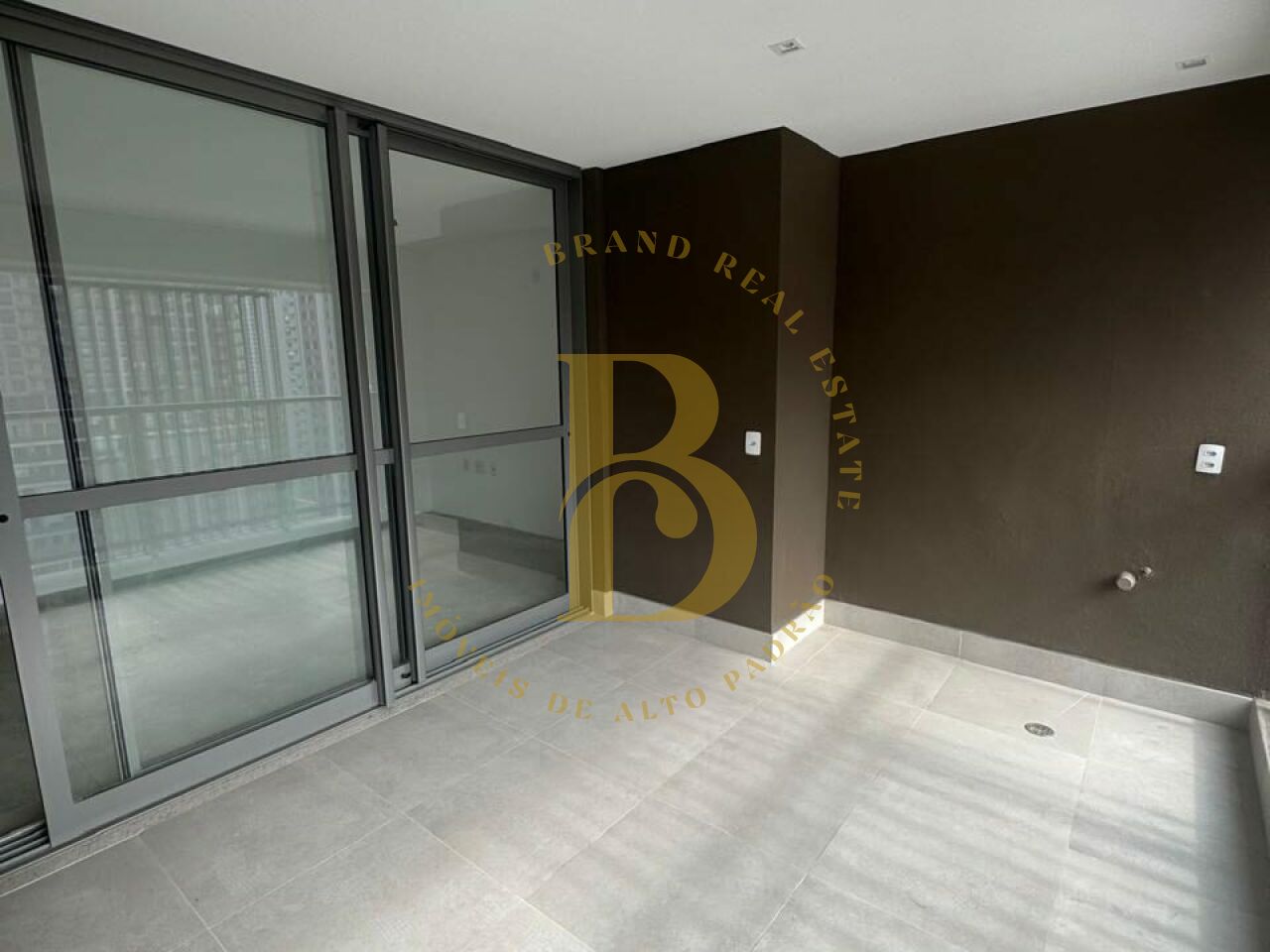 Foto 6 - BR9719