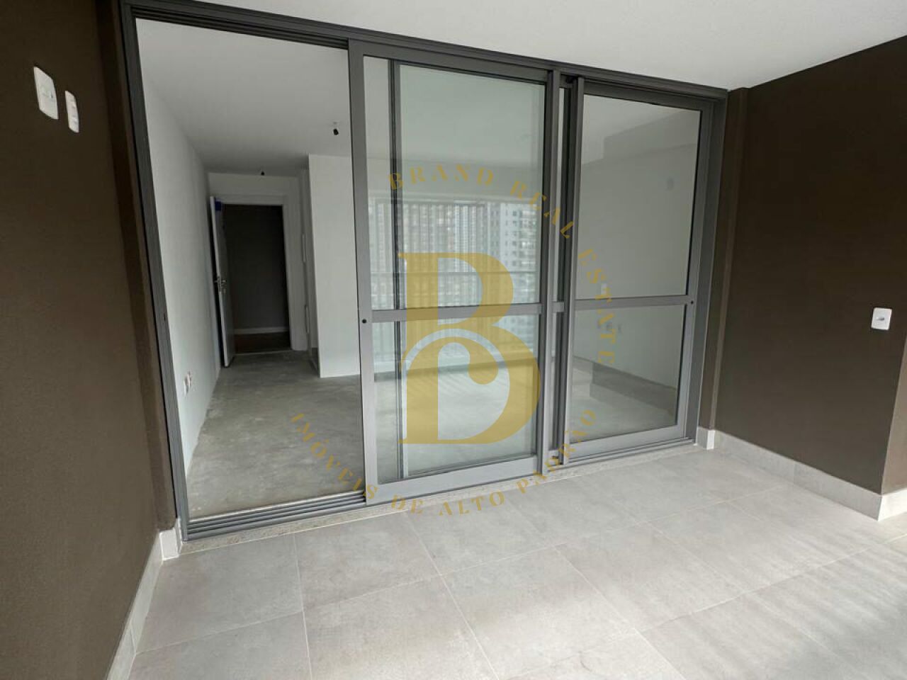 Foto 7 - BR9719