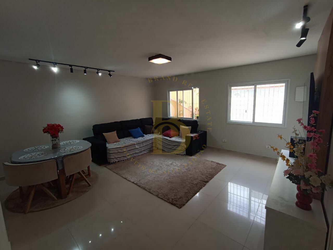 Foto 5 - BR9758