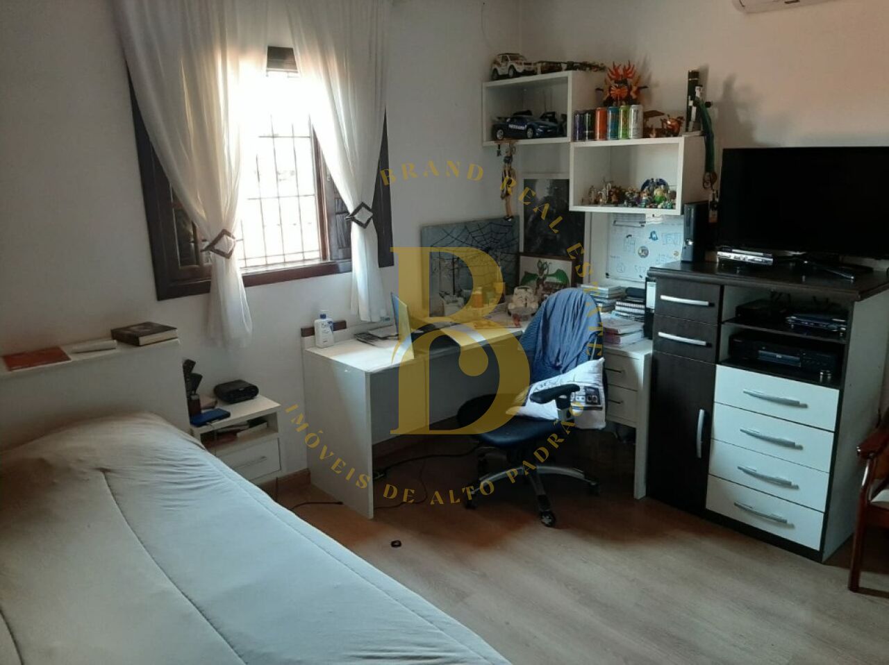 Foto 17 - BR9802