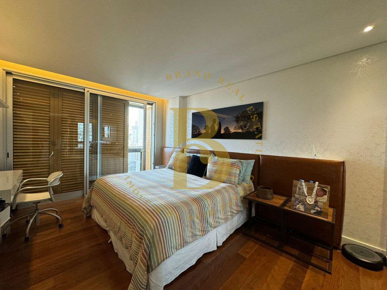 Foto 15 - BR9933