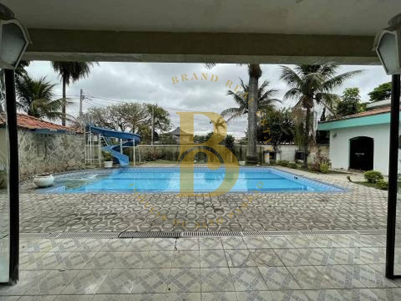 Foto 2 - BR9976