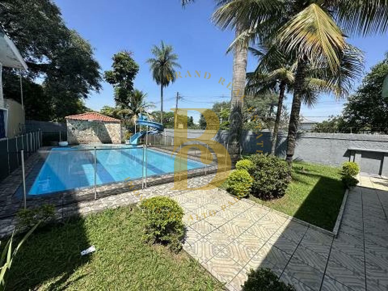 Foto 4 - BR9976