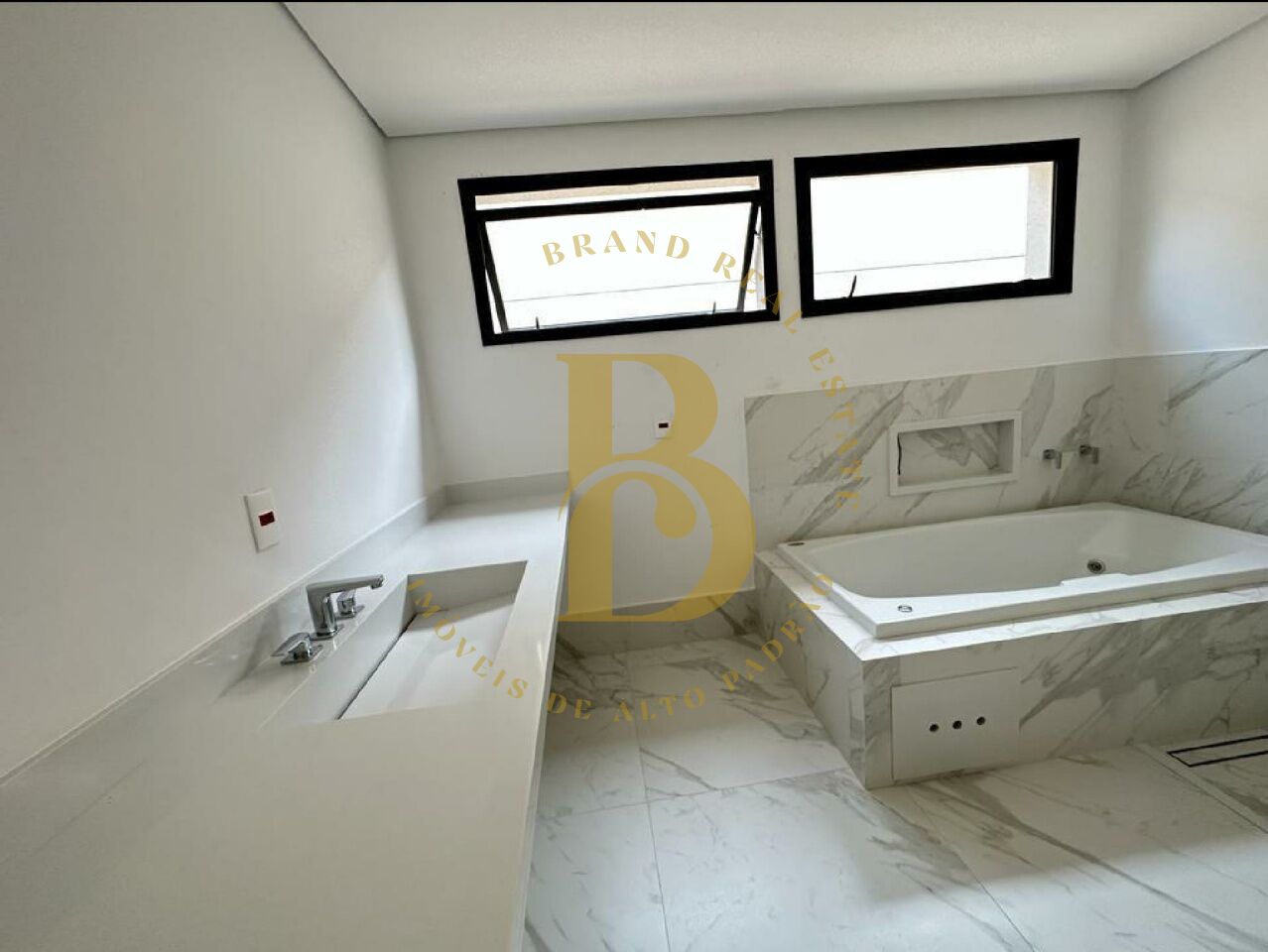 Foto 19 - BR9992