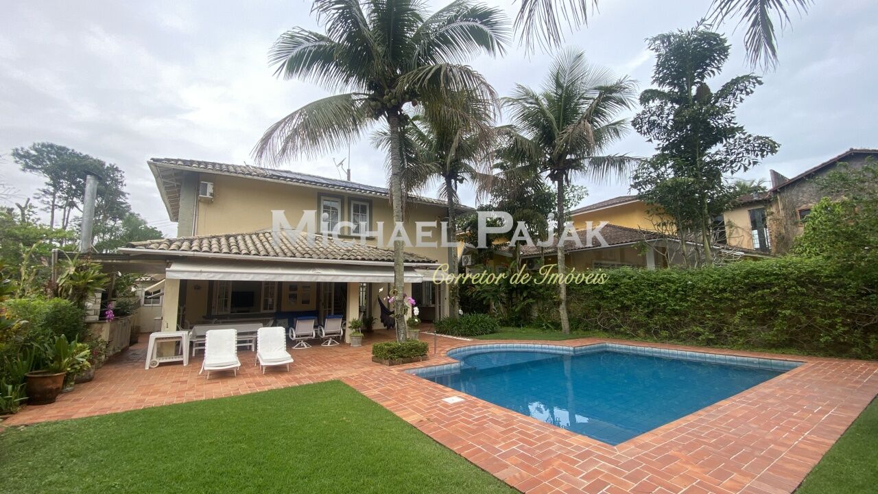 Casa em Condomínio para Venda - Praia da Baleia