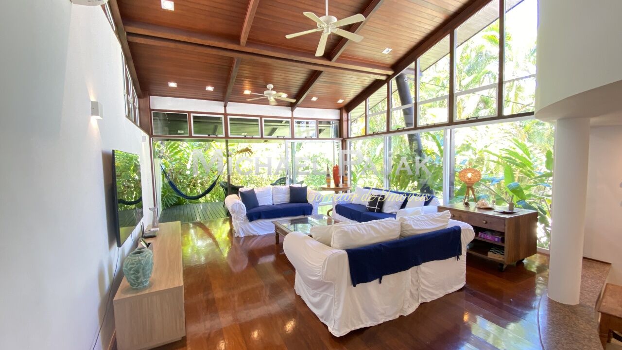 Casa em Condomínio para Venda - Praia da Baleia