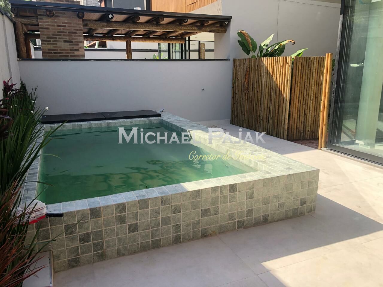 Casa em Condomínio para Venda - JUQUEHY