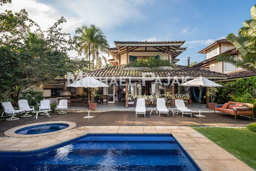 Casa em Condomínio para Venda - Praia do Camburizinho