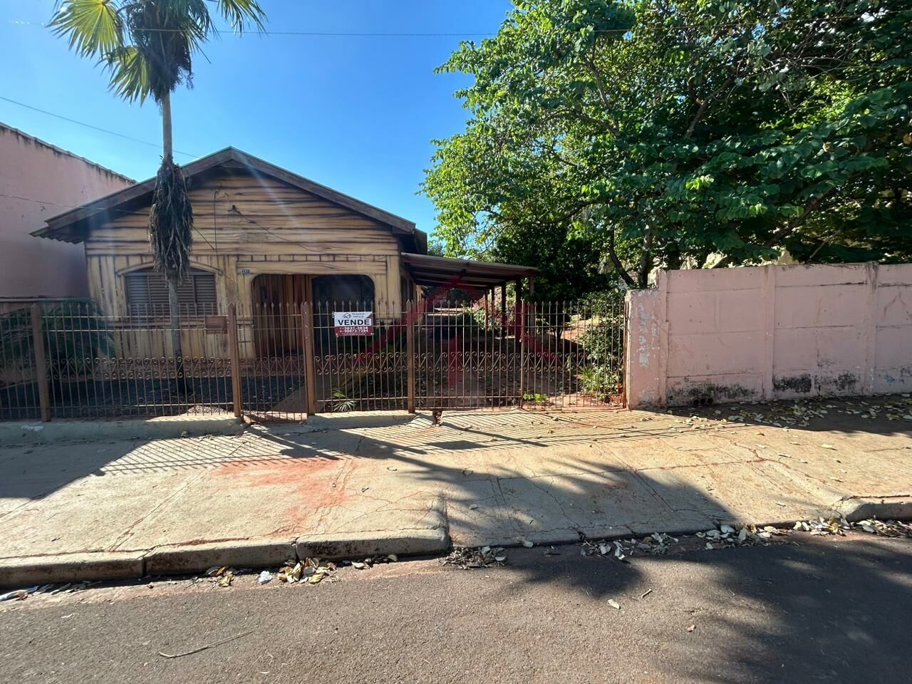 Casa Térrea para Venda - Centro