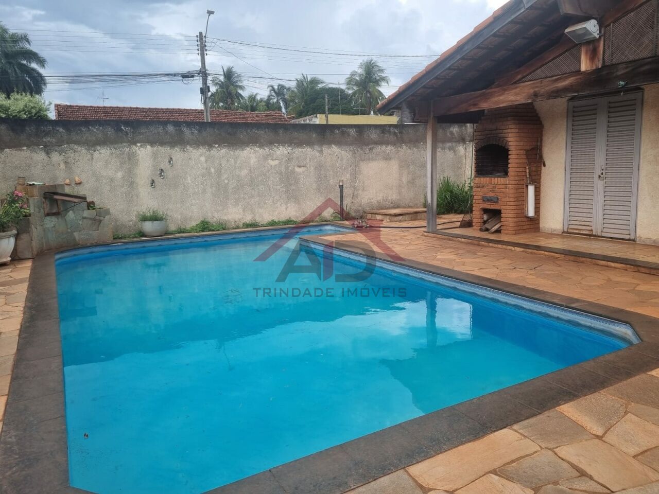 Casa Térrea para Venda - Centro