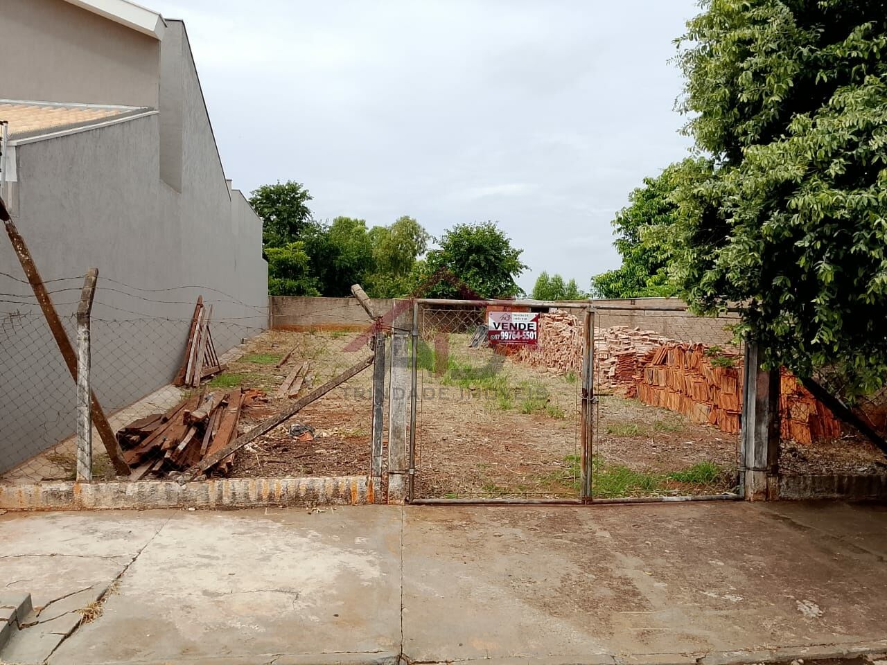 Terreno para Venda - Centro