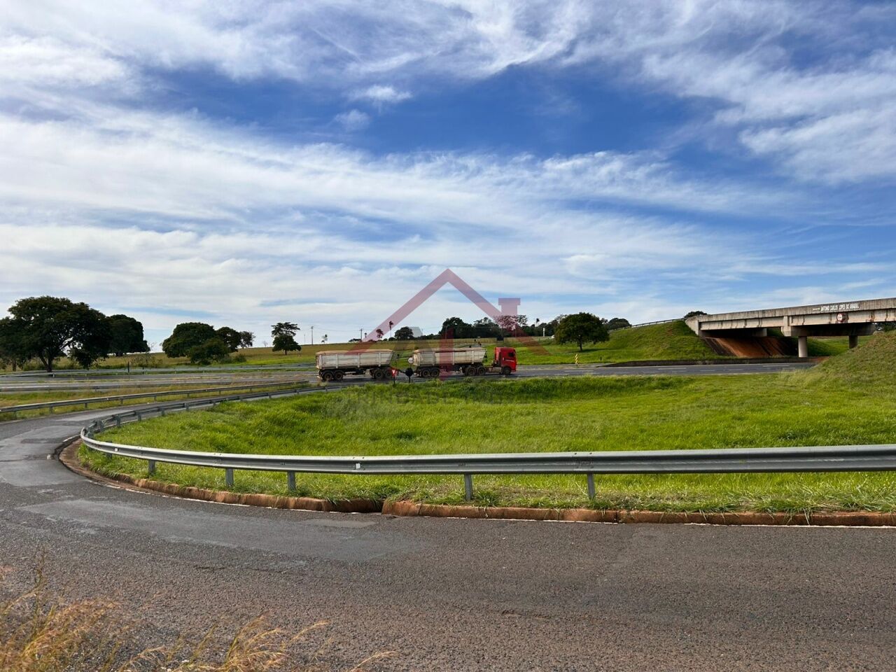 Sítio para Venda - RODOVIA EUCLIDES DA CUNHA