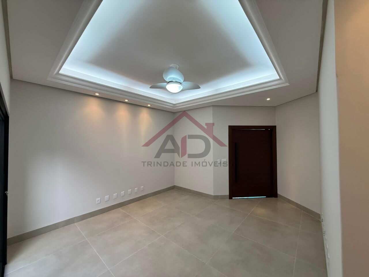 Casa Térrea para Venda - Centro