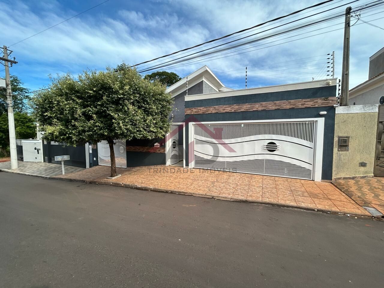 Casa Térrea para Venda - Centro
