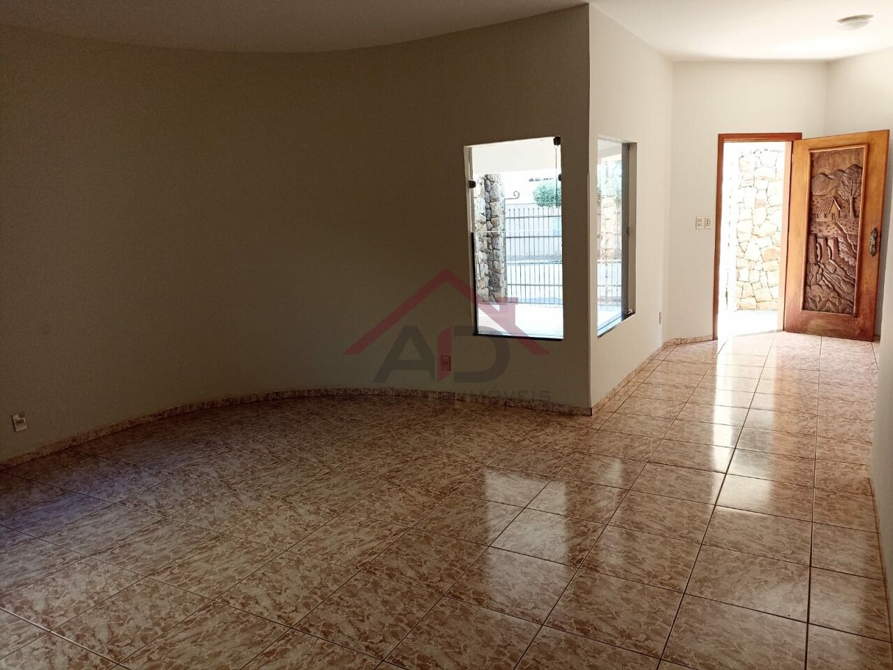 Casa Térrea para Venda - Centro