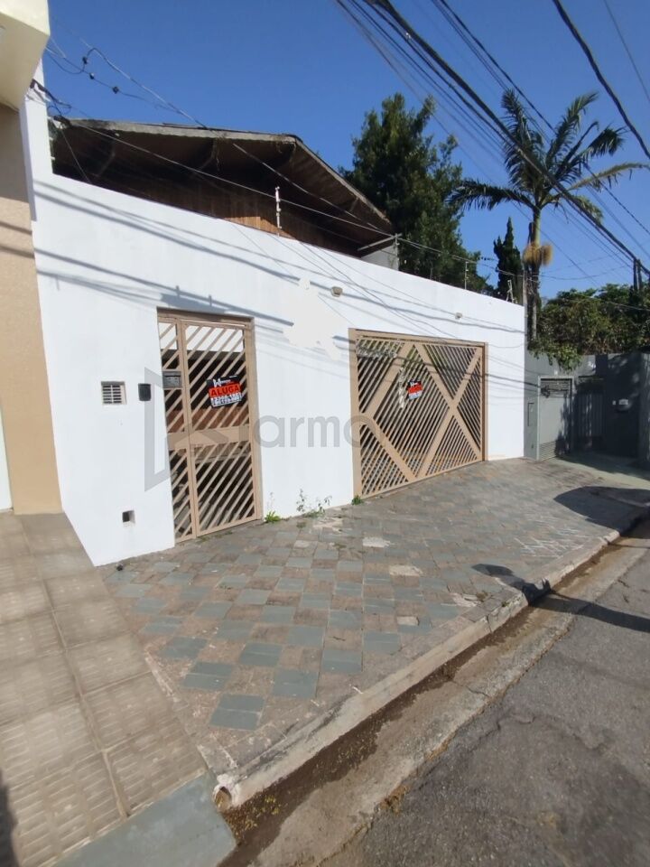 Casa Assobradada para Venda - Centro
