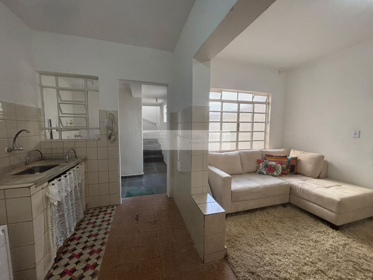 Casa Assobradada para Locação - Quinta da Paineira