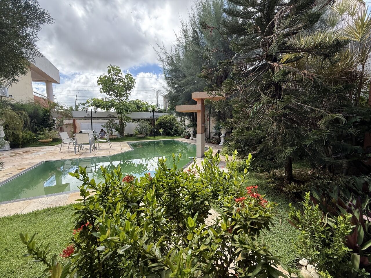 Casa Assobradada para Venda - Parque Silvana