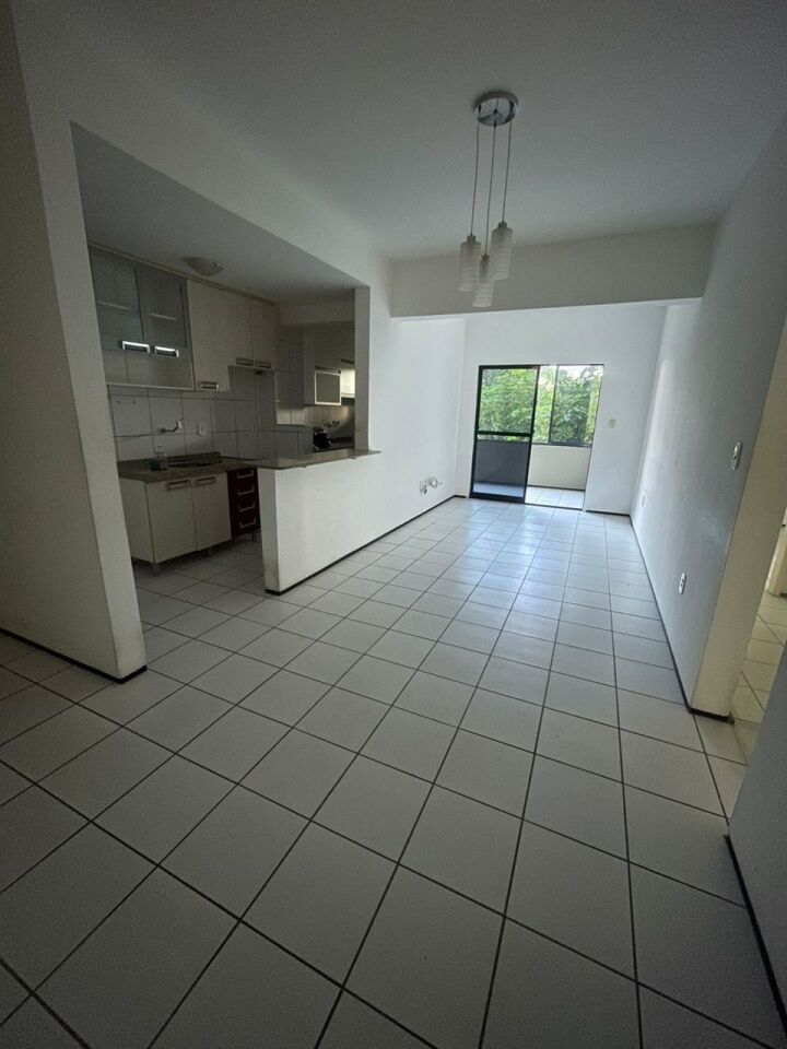 Apartamento para Venda - Campo dos Velhos