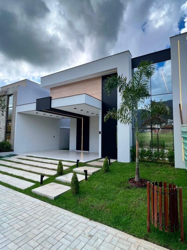 Casa Assobradada para Locação - Renato Parente
