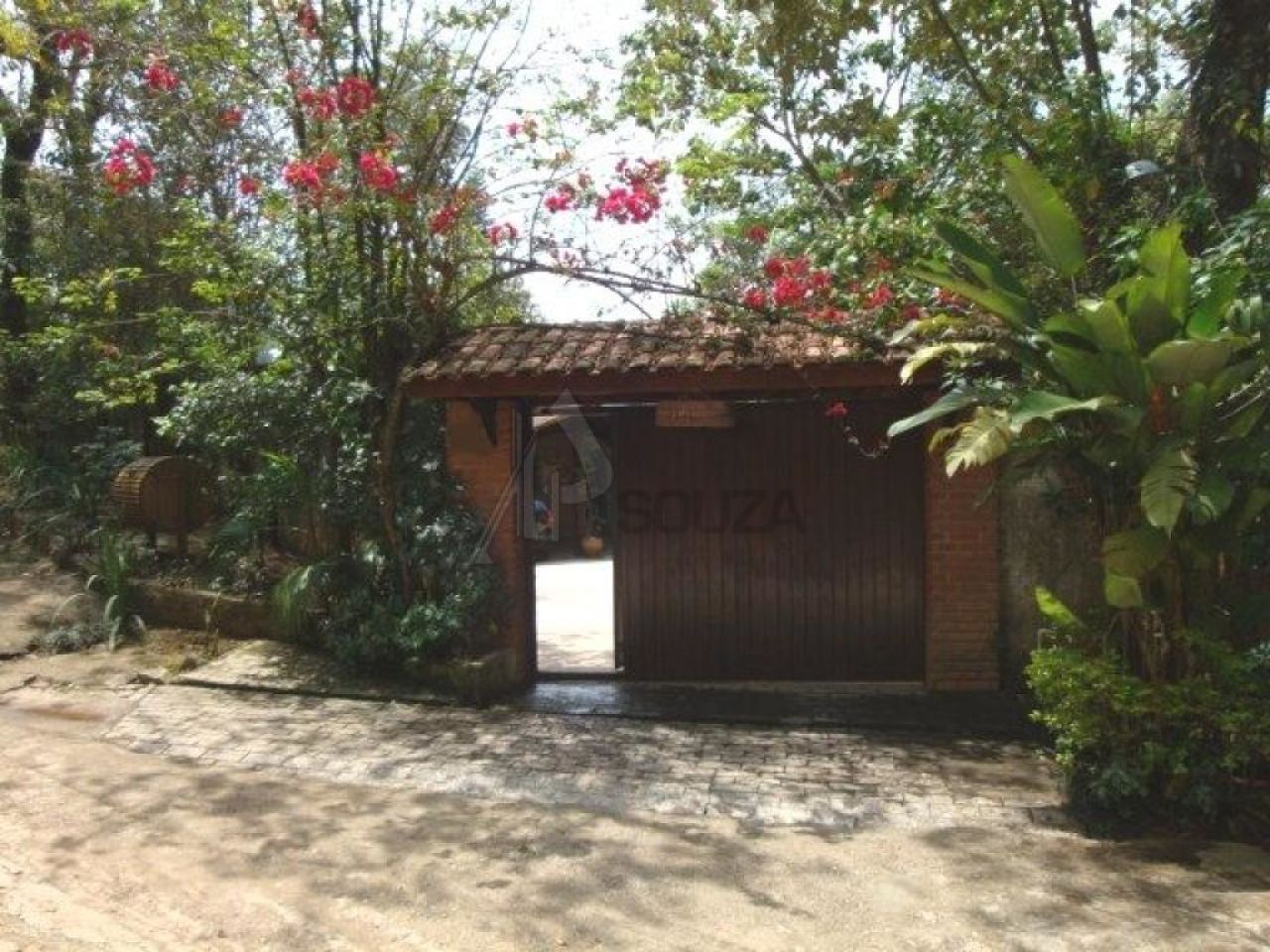 Casa T�rrea para Venda - Parque Petr�polis