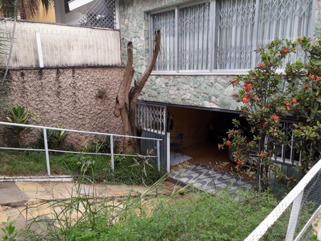 Casa T�rrea para Venda - Santa Teresinha