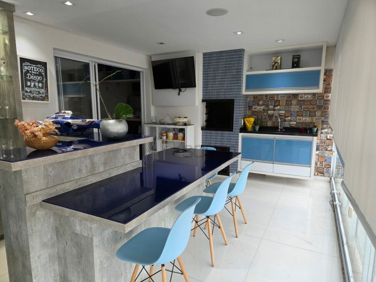 Apartamento para Venda - Santa Teresinha