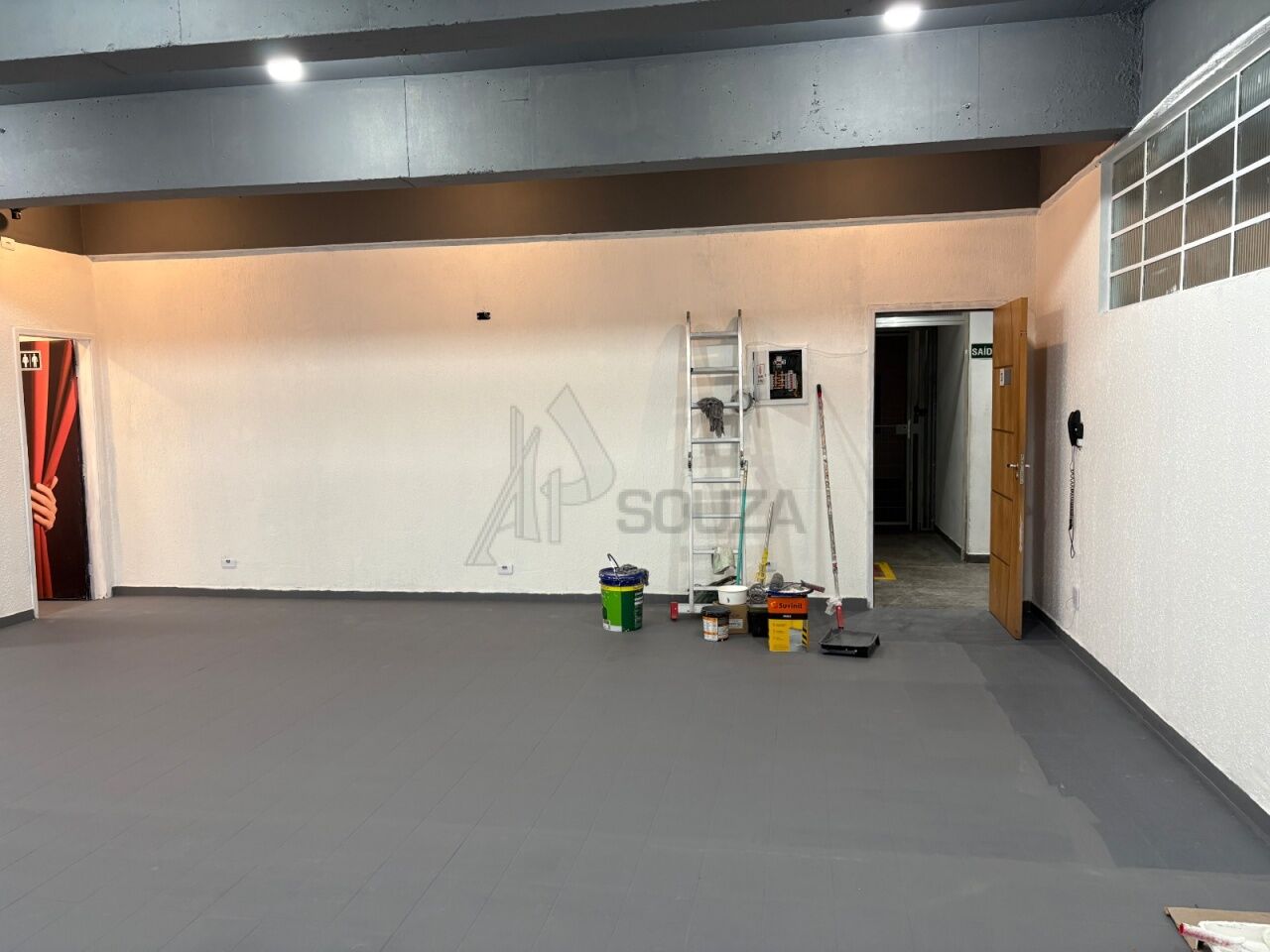 Sala Comercial para Loca��o - Vila Galv�o