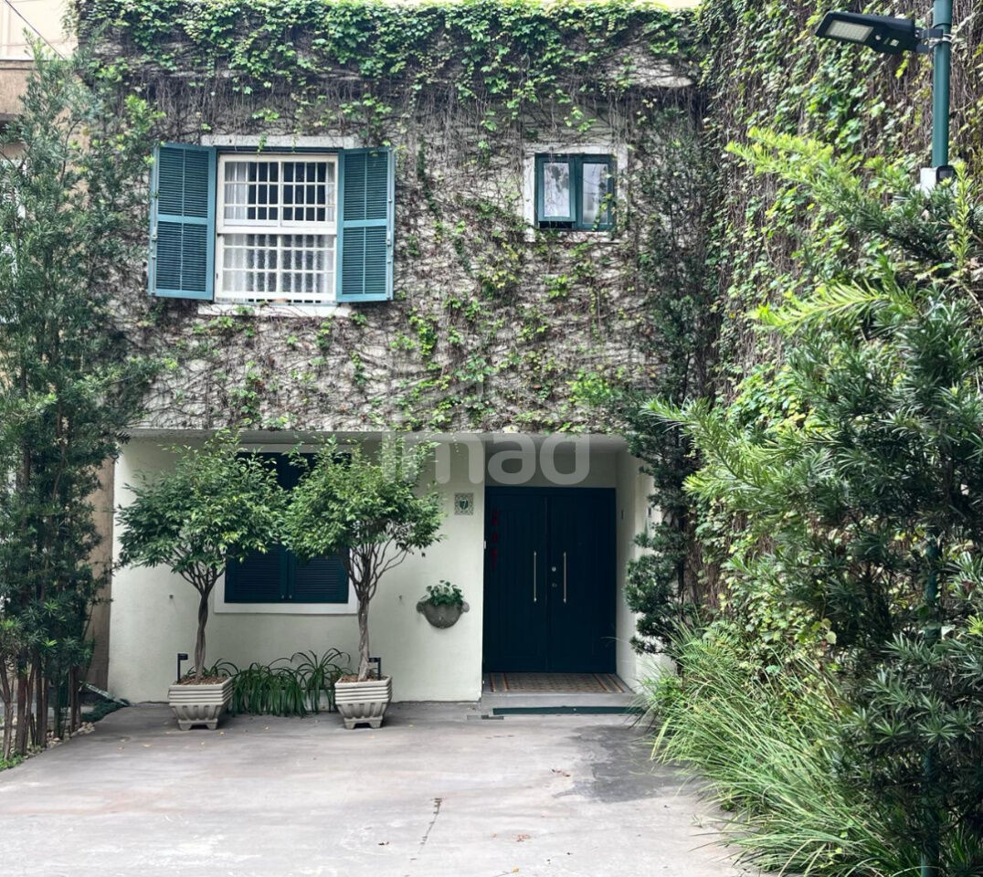 Casa Assobradada para Venda - Santa Cecília