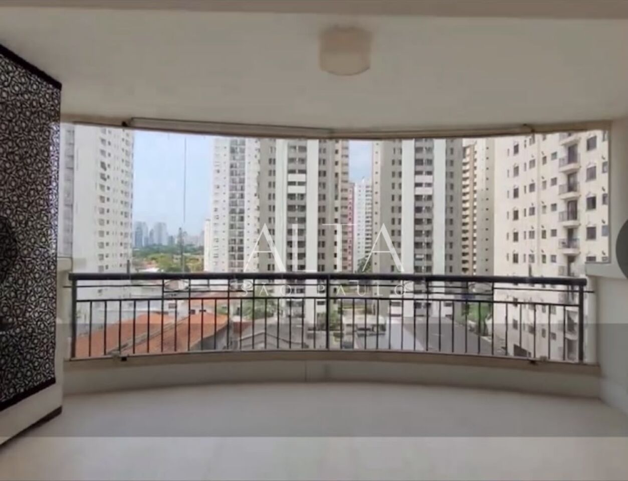 Condomínio para Venda - Cidade Monções