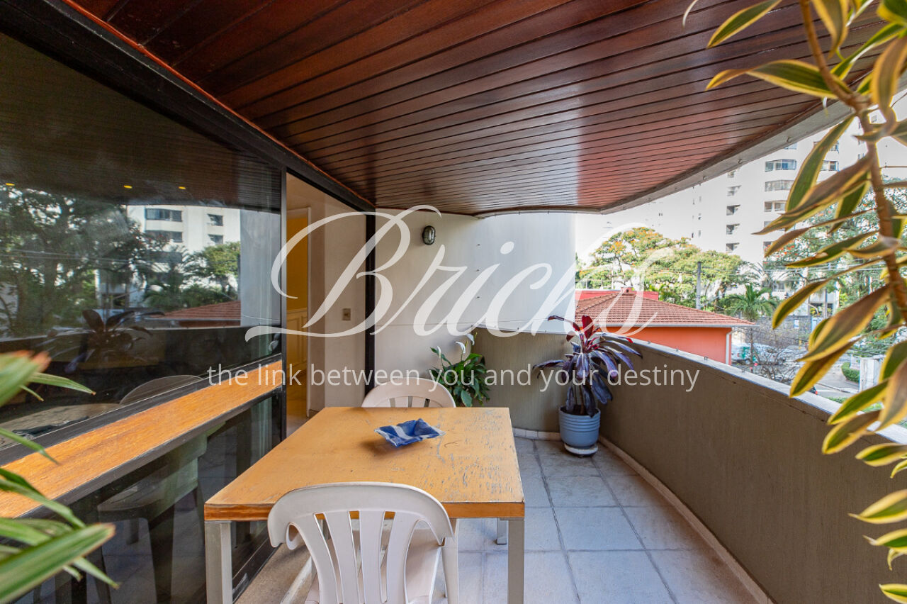 Apartamento para Venda - Moema