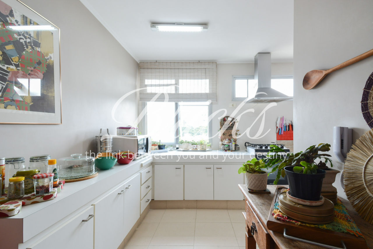 Apartamento para Venda - Moema