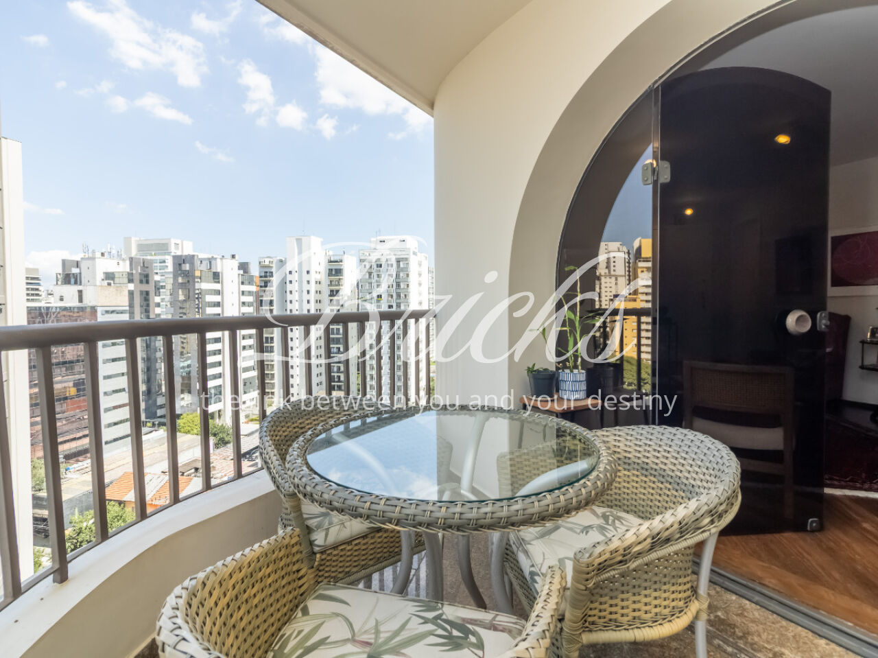 Apartamento para Venda - Moema
