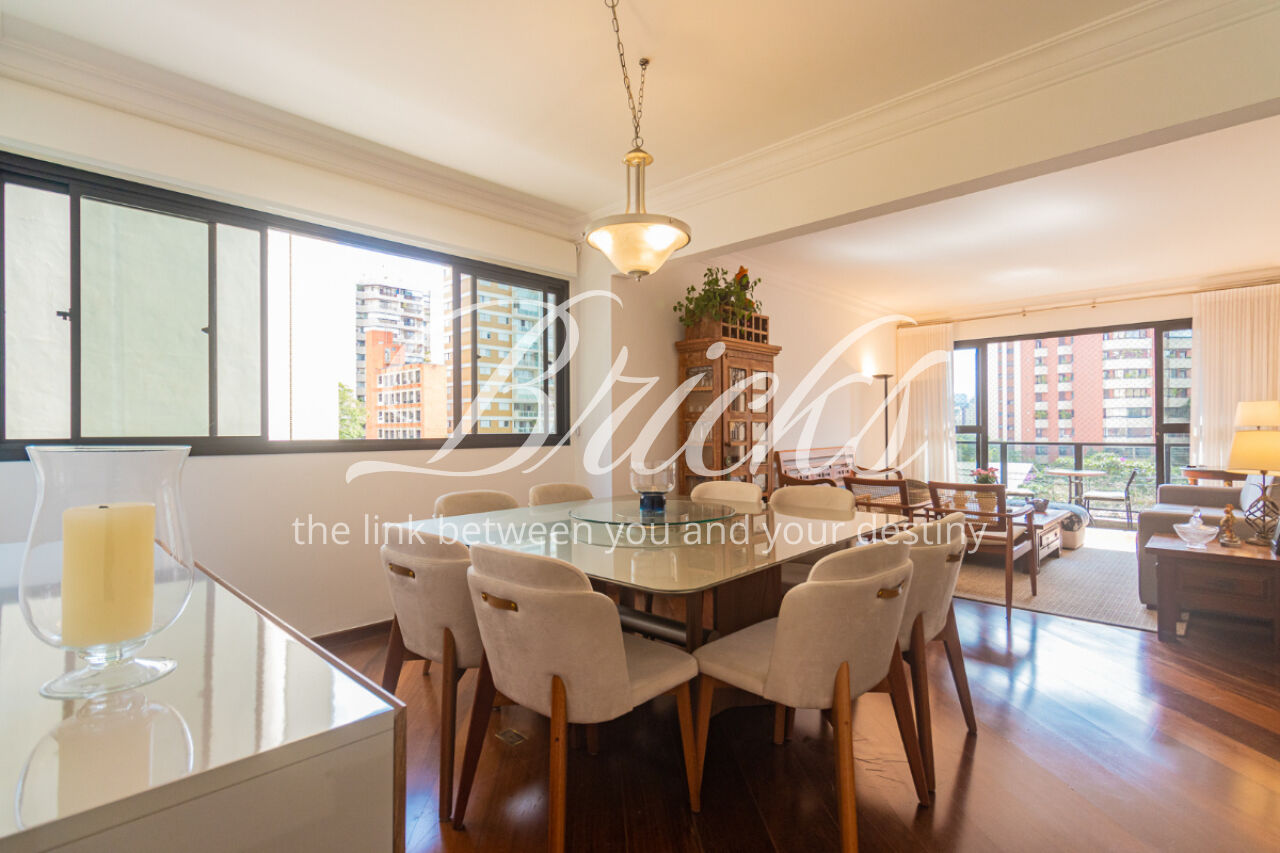 Apartamento para Venda - Moema