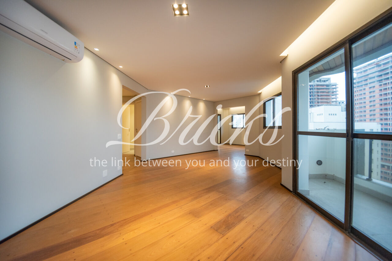 Apartamento para Venda - Moema