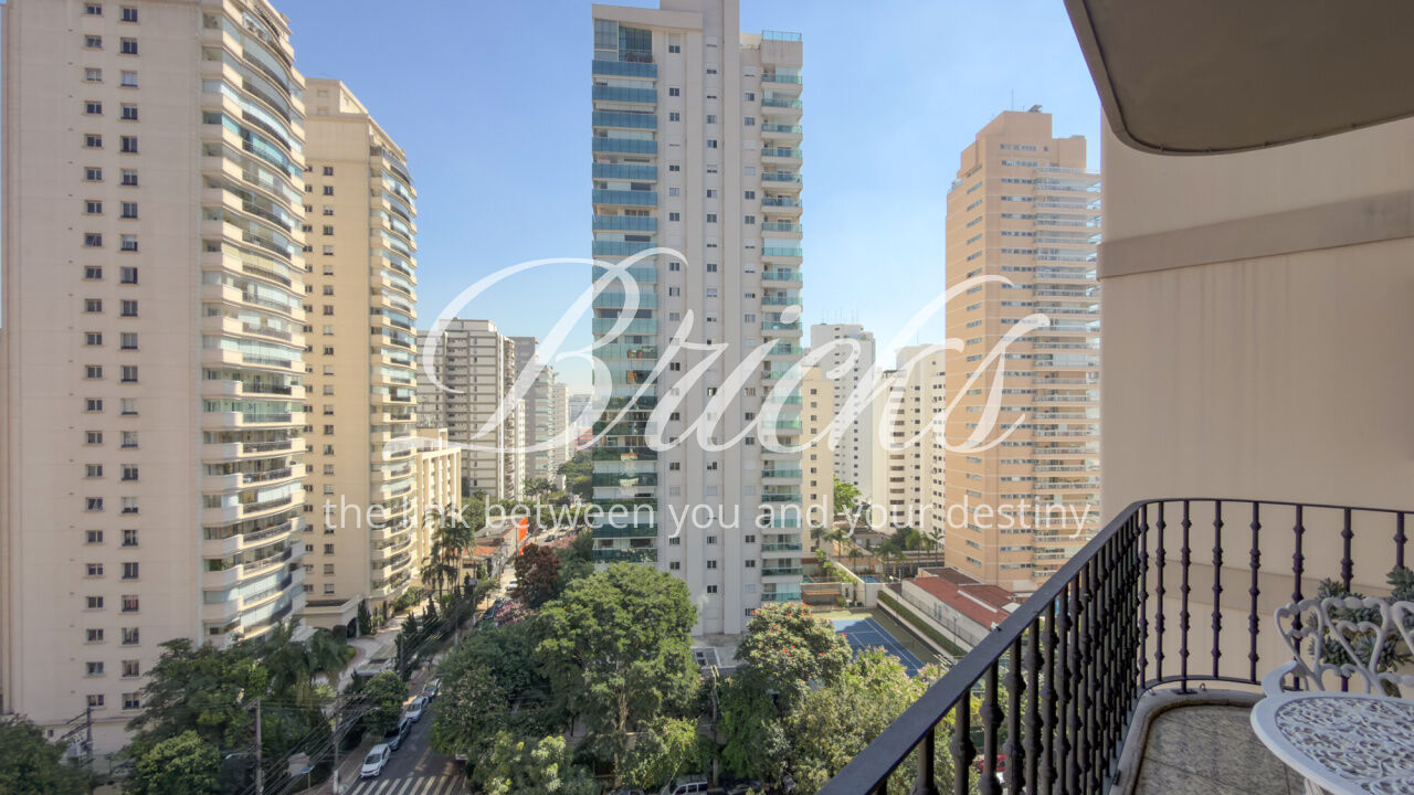 Apartamento para Venda - Moema