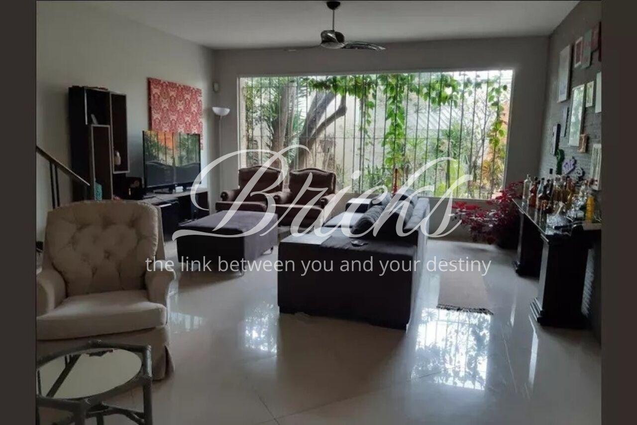 Casa Assobradada para Venda - Planalto Paulista