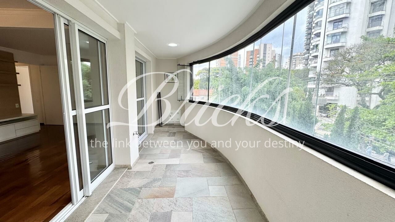 Apartamento para Venda - Moema