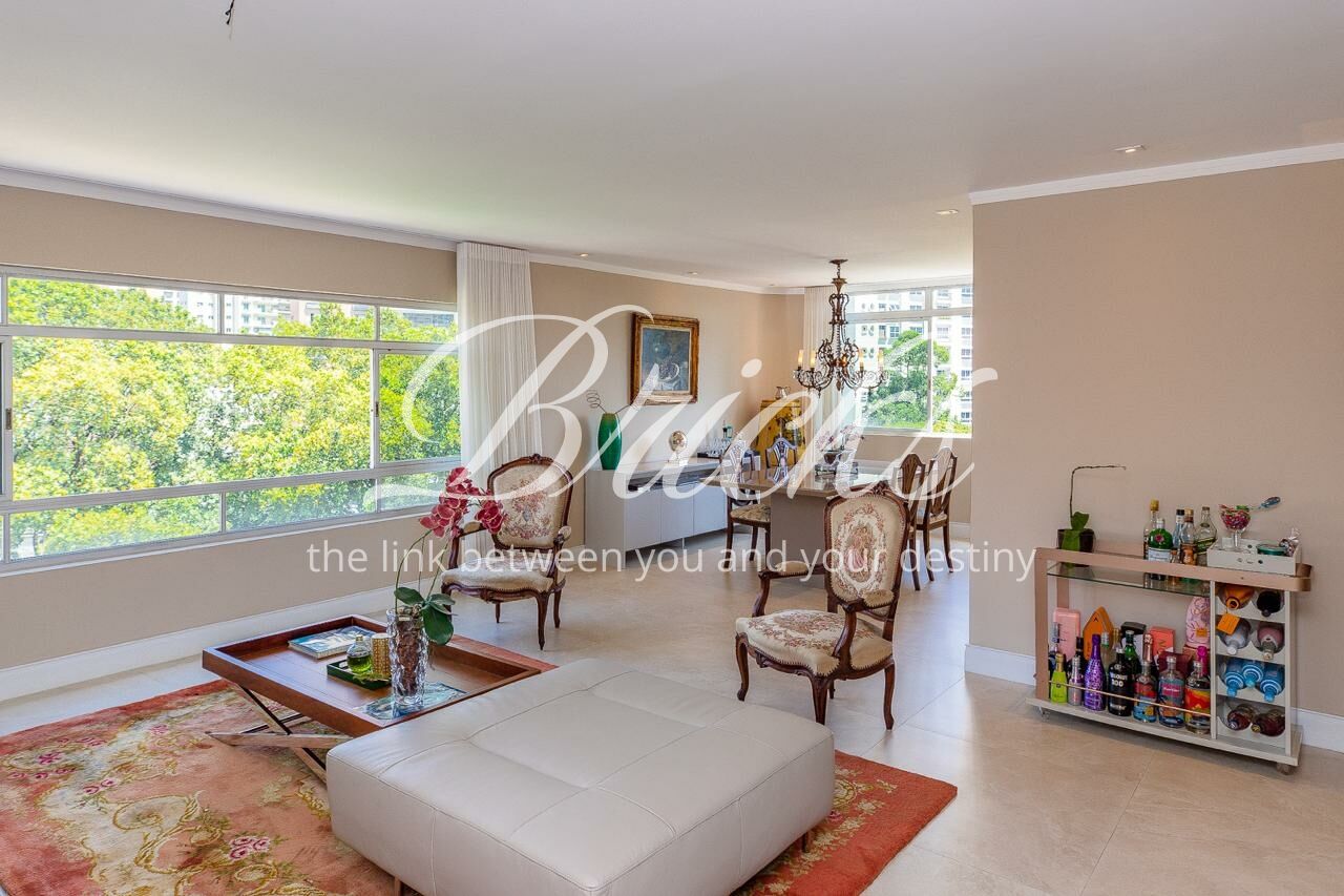 Apartamento para Venda - Moema