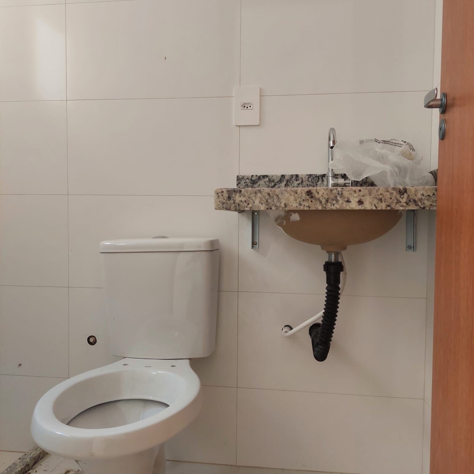 Casa de Condomínio à venda com 3 quartos, 70m² - Foto 24