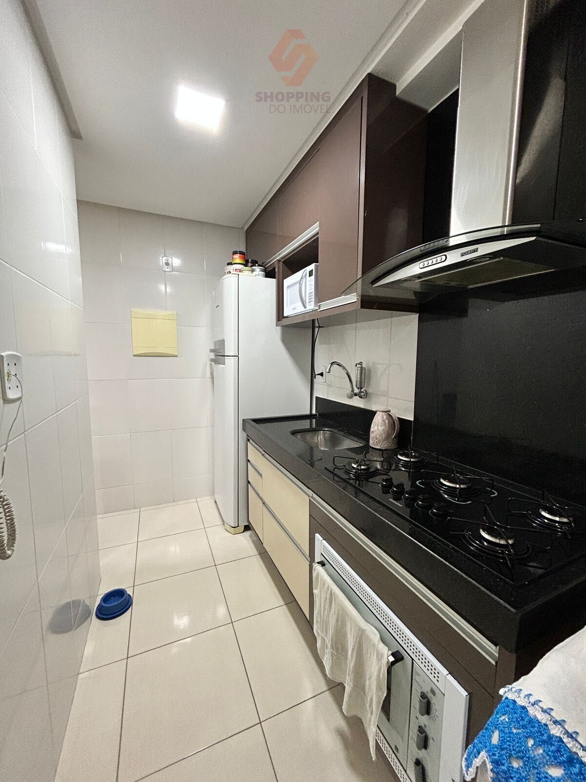 Apartamento à venda com 2 quartos, 48m² - Foto 3