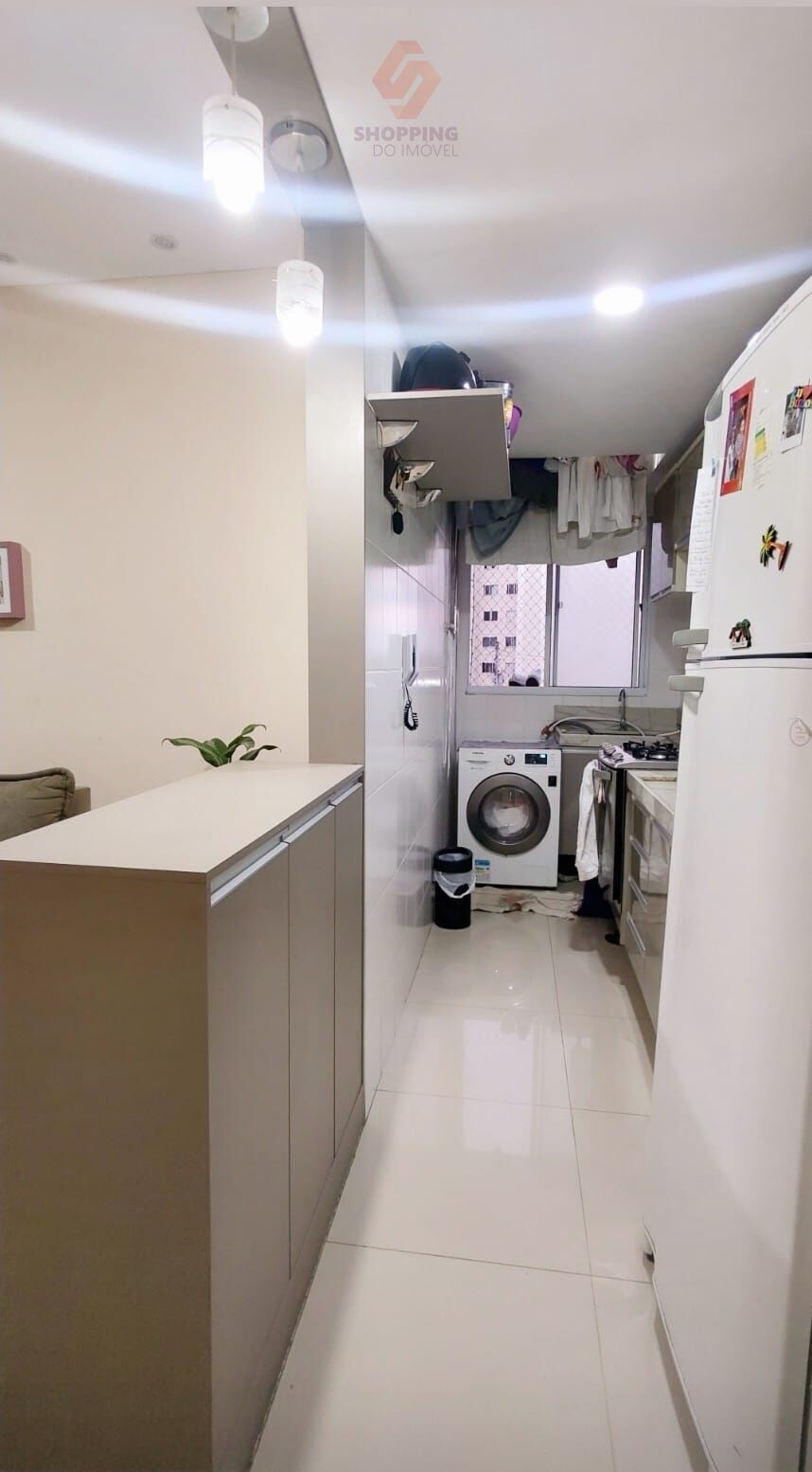 Apartamento à venda com 2 quartos, 46m² - Foto 3